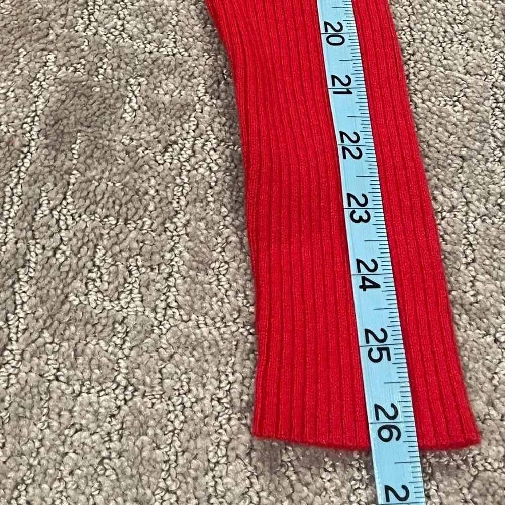 GAP Crew Neck Red Ribbed Knit Sweater, Long Sleeve, Fitted, Soft, Size M, NWT